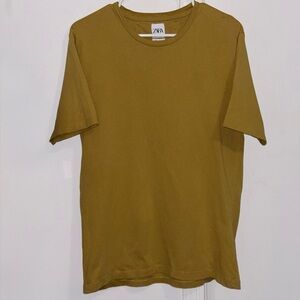 Zara Men’s Mustard Crew Neck T-Shirt 100% cotton size L regular fit